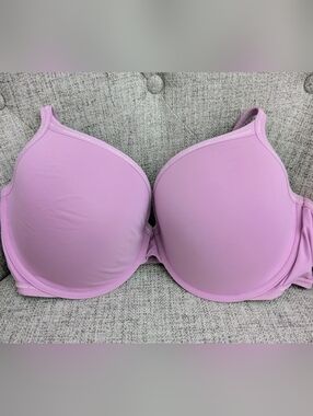 Victoria's Secret Lavender Smooth Lightly Lined T-Shirt Bra